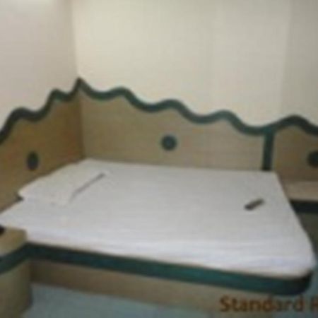 Hotel Hans International นิวเดลี ภายนอก รูปภาพ